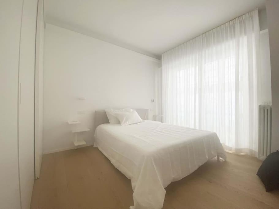 The Window On The Theatre And The Cathedral - Luxury Apartment Como Dış mekan fotoğraf