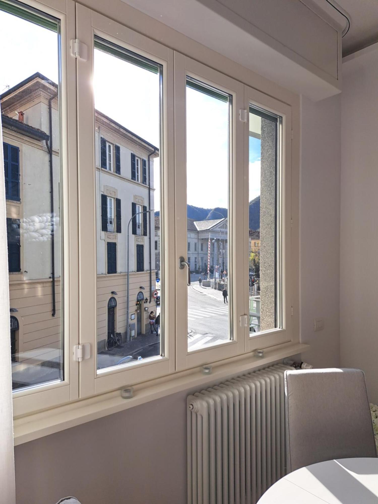 The Window On The Theatre And The Cathedral - Luxury Apartment Como Dış mekan fotoğraf