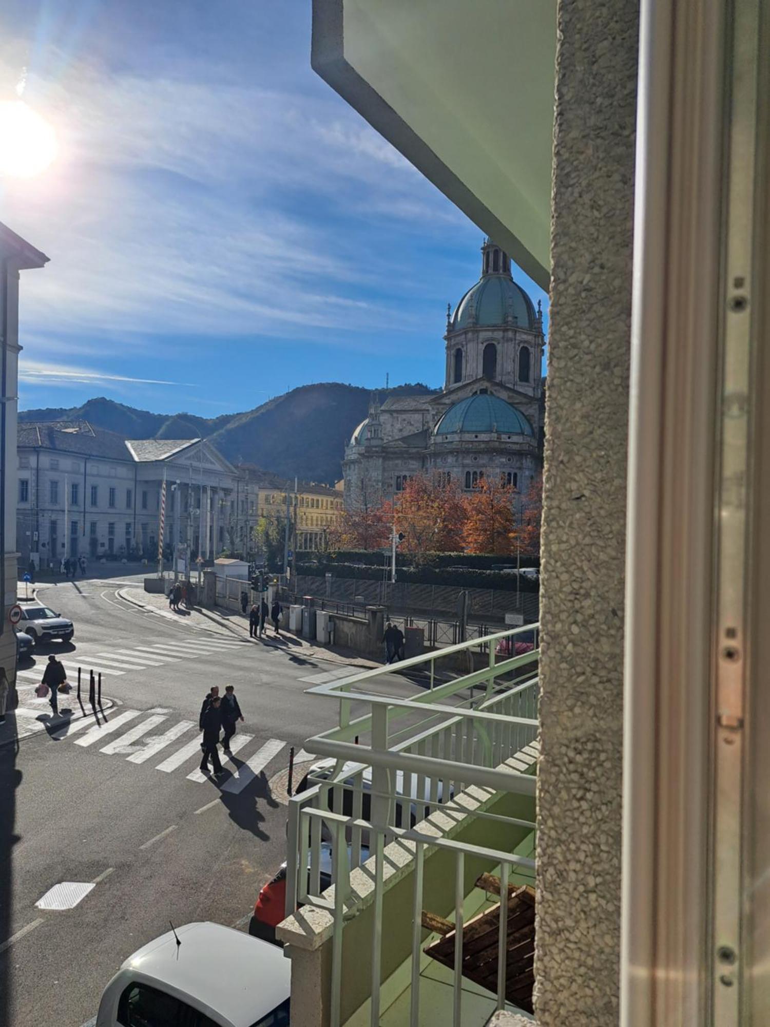 The Window On The Theatre And The Cathedral - Luxury Apartment Como Dış mekan fotoğraf